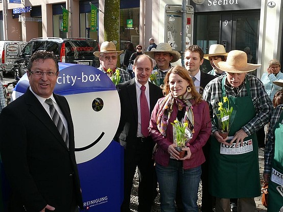 Luzern leuchtet - farbiger Ostergruss im Zeichen der Freundlichkeit