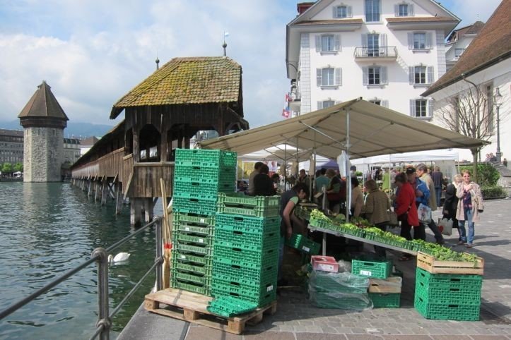 Stadt Luzern verzichtet auf Gebühren für Beizen und Läden