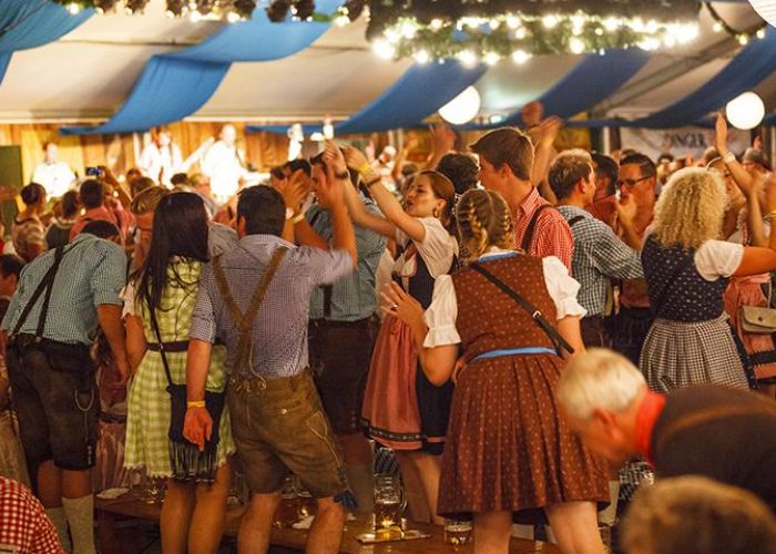 O'zapft is! Lozärner Oktoberfest