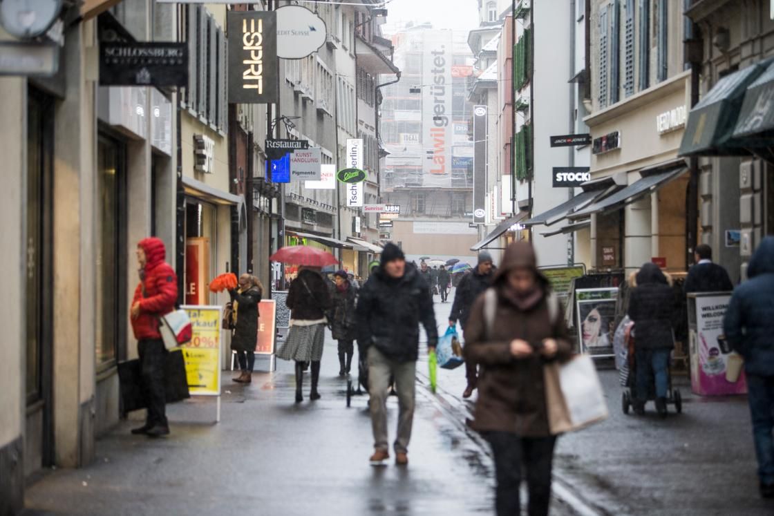 Luzerner Ladenöffnungszeiten: Knacknuss bleibt der Abendverkauf